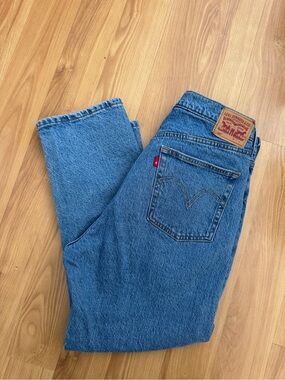 Levi's Women’s 501 Cropped Jeans